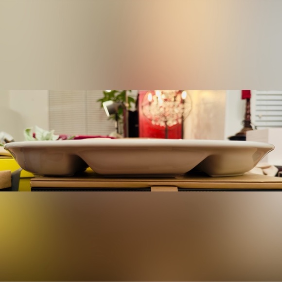 14”x10” White Oval Divided Serving Platter hors d'oeuvres Tray Appetizer Dish - Picture 4 of 5